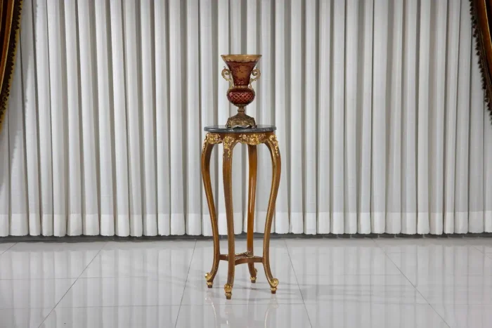 استند مارکیز