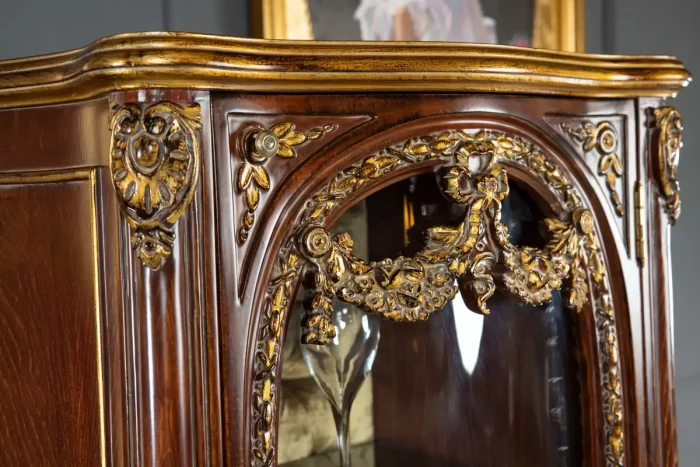 ویترین کلاسیک ماکان - Image 2