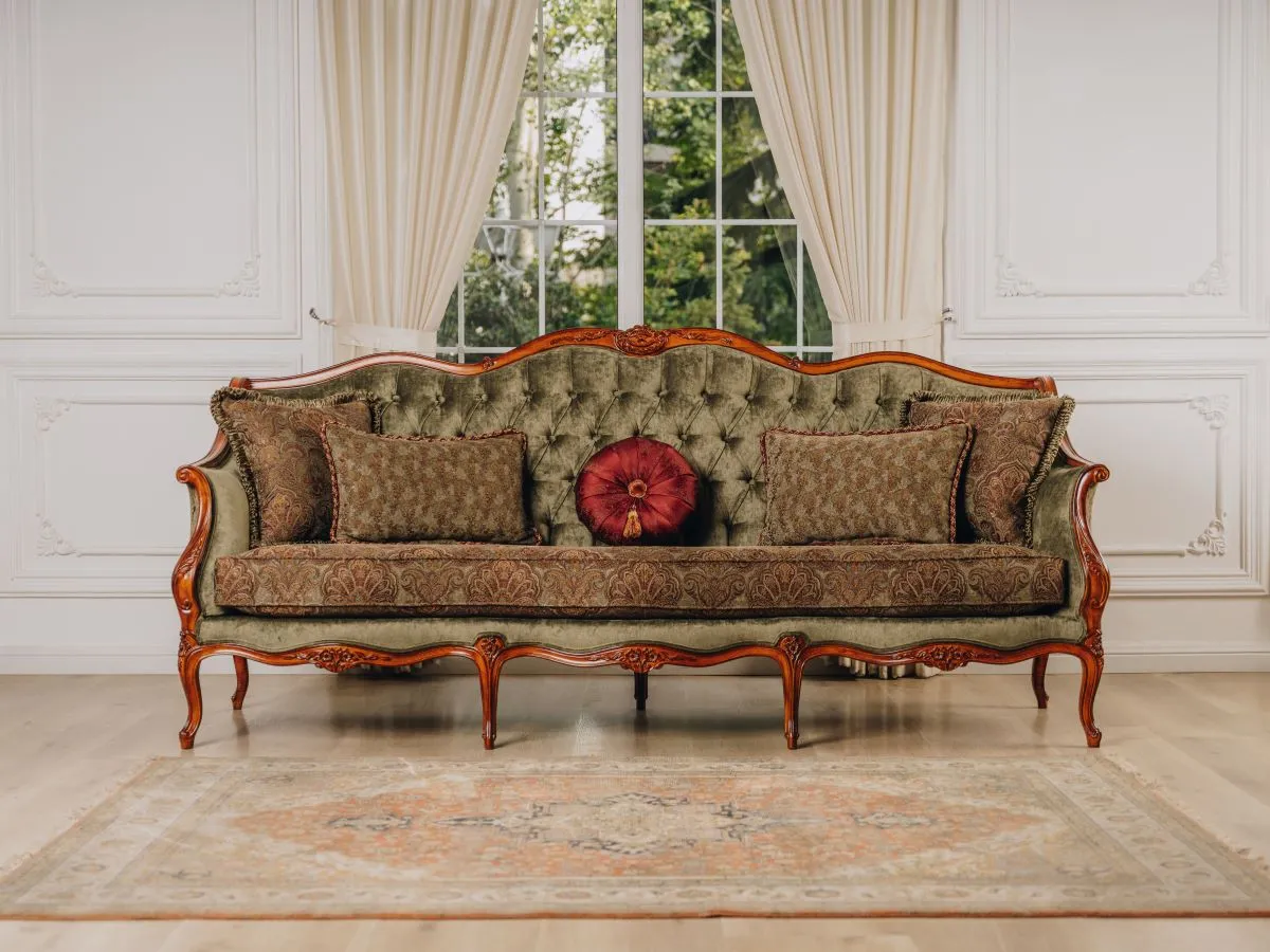 کاناپه کلاسیک مارگارت